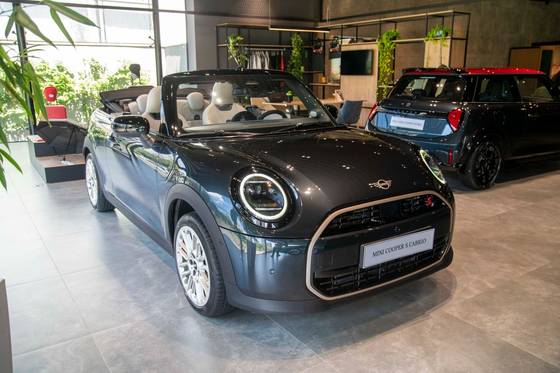 MINI COOPER 2.0 16V TWINPOWER GASOLINA S CABRIO STEPTRONIC